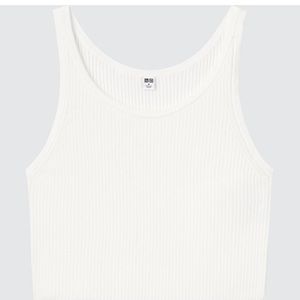 Uniqlo cropped tank